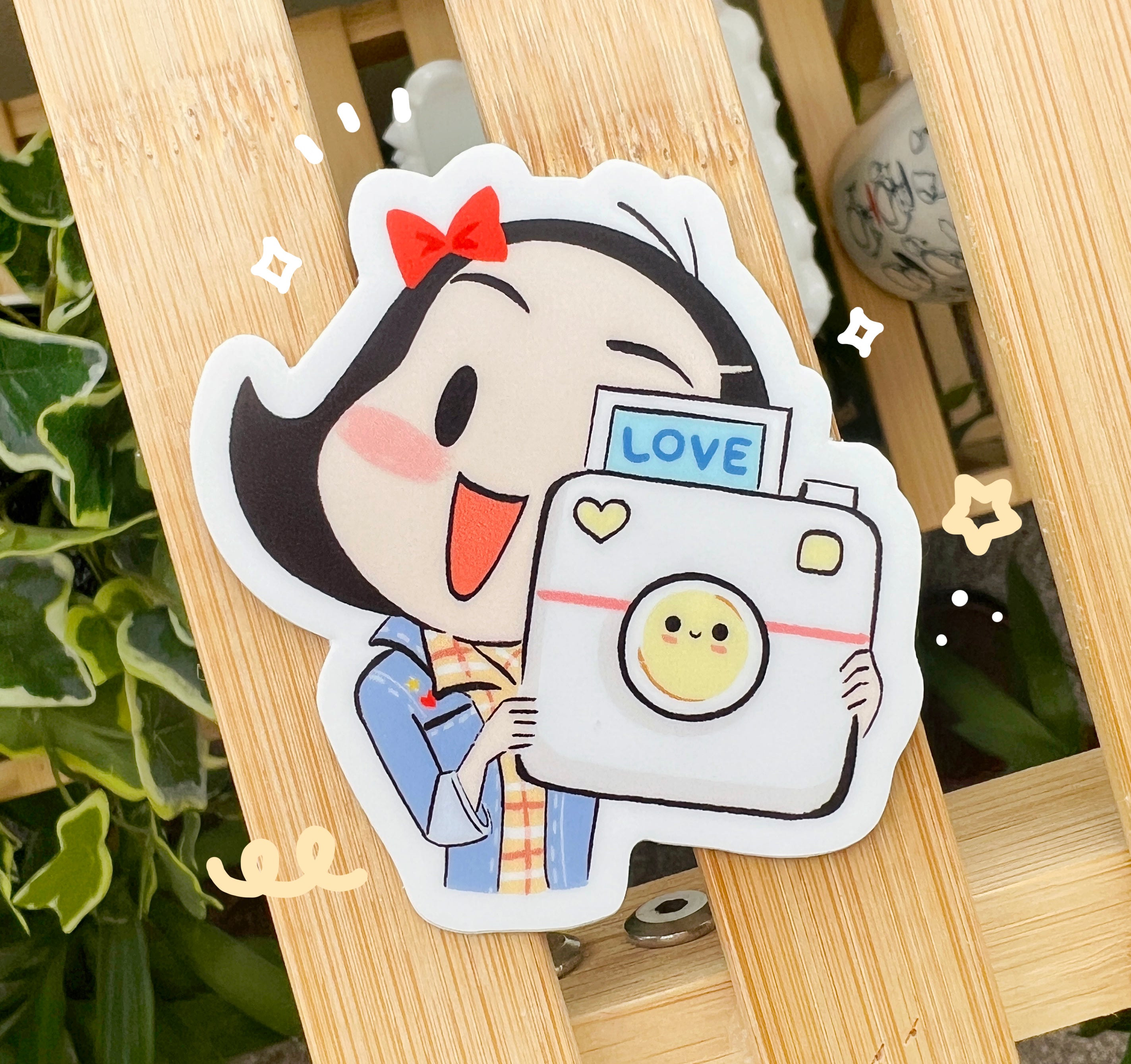 Coco Camera Vinyl Sticker – loveleemine